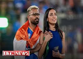 தேசியக் கொடியை அவமதித்தாரா ஹர்திக் பாண்டியா? டி20 உலகக் கிண்ணக் கொண்டாட்டத்தின் போது எழுந்த சர்ச்சை!